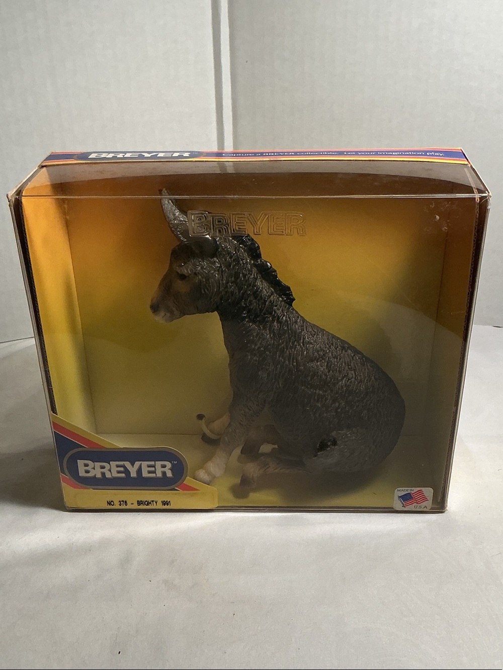 NIB #376 Breyer Brighty 1991 Brown & Gray Seated Donkey Figurine in original box